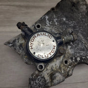 VT250F (MC08) Clutch slave and sprocket cover – view 2