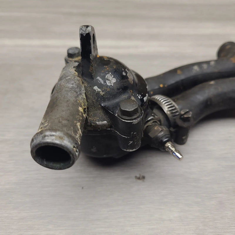 VT250F (MC08) Thermostat housing and temp sensor assy – view 3