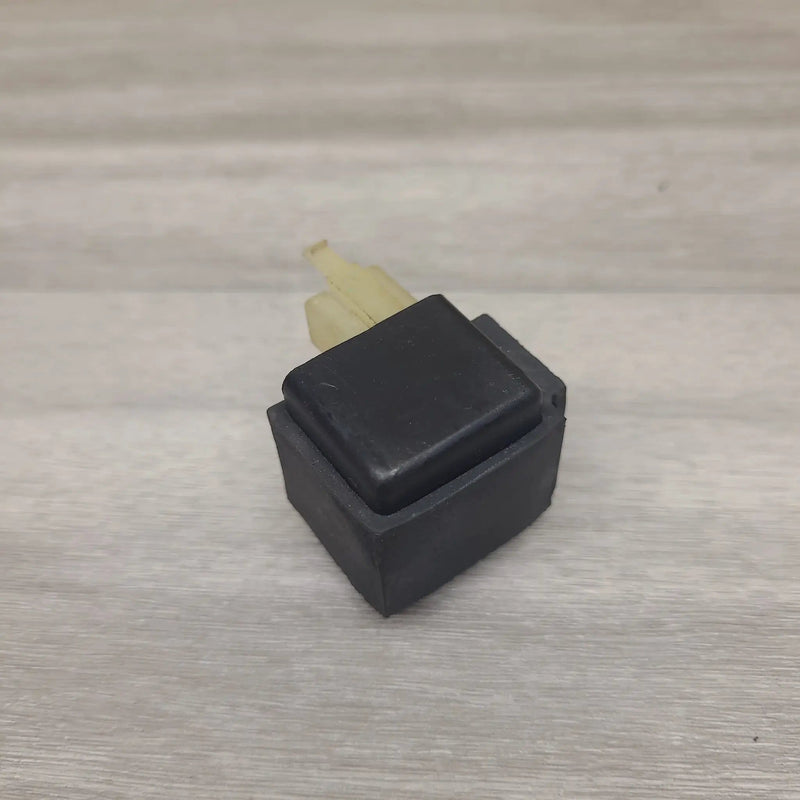 Motor Morgue Vehicle Parts GSF250V Relay (2 Pin) GSF250V Relay (2 Pin) | Action Outdoors NZ