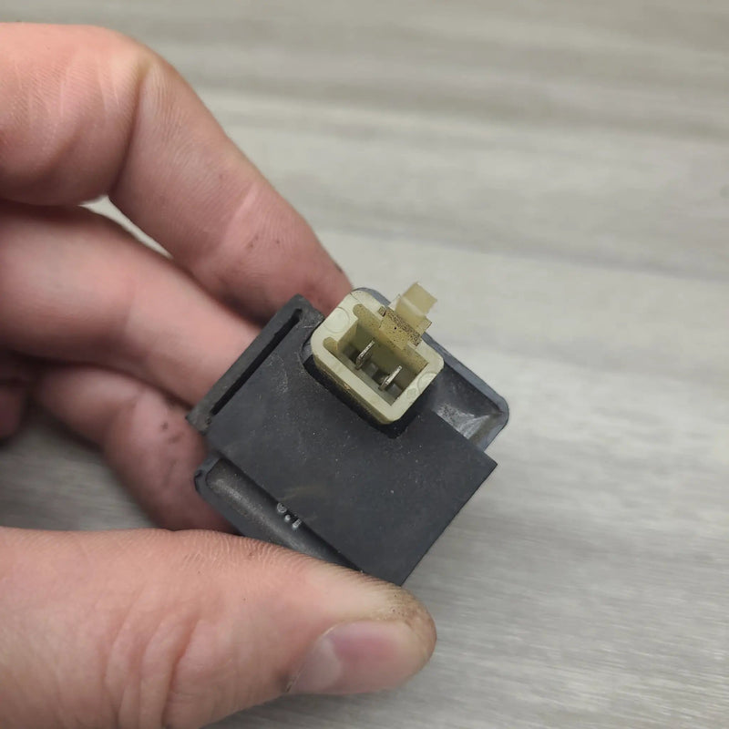 Motor Morgue Vehicle Parts GSF250V Relay (2 Pin) GSF250V Relay (2 Pin) | Action Outdoors NZ