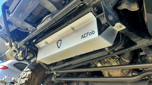 Toyota Landcruiser 76/78/79 series Radiator Guard VDJ, 1GD-FTV – view 2