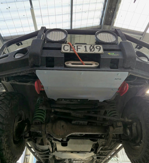 Toyota Landcruiser 80 Series Ironman Bullbar Front Guard – view 2