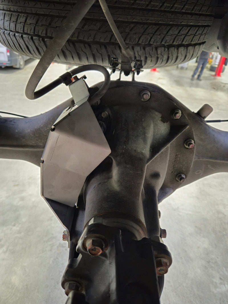 Mitsubishi Triton/Pajero Rear Diff Locker Guard MV New Gen – view 2