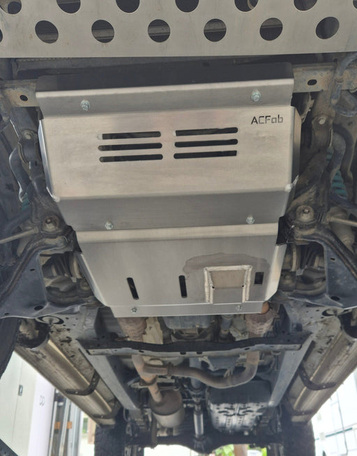 Toyota Hilux 2005 - 2015 N70 KUN26 Bash Plates Suit Diff Drop – view 2