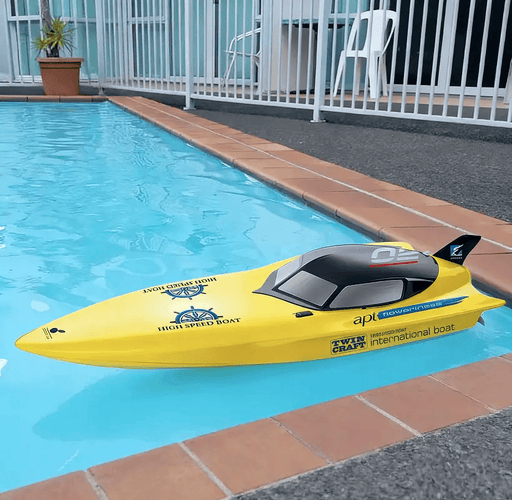 Big Racing Boat - 74CM Large Size RC High-Powered – view 2