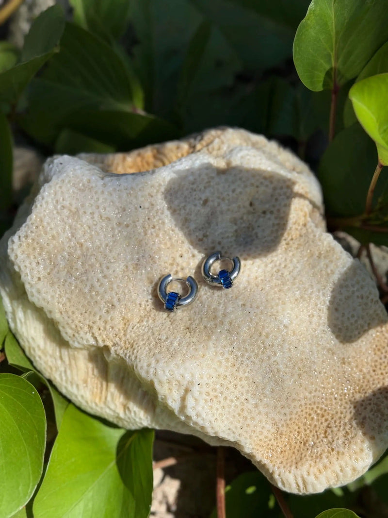 Tahana Jewellery Huggies Moana Pūkākā Silver Huggies Moana Pūkākā Silver Huggies