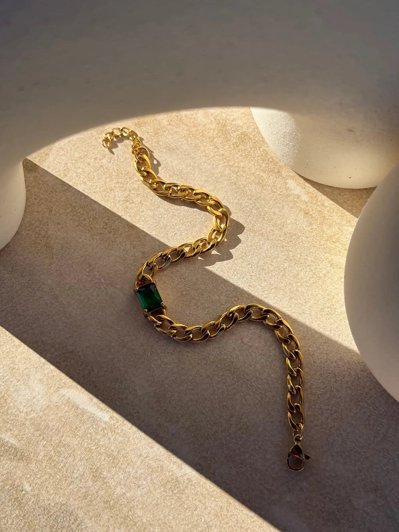 Tahana Jewellery Bundle Set Tāhū Kākāriki Gold Set Tāhū Kākāriki Gold Set