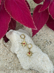 Tahana Jewellery Huggies Whetū Whero Gold Huggies Whetū Whero Gold Huggies