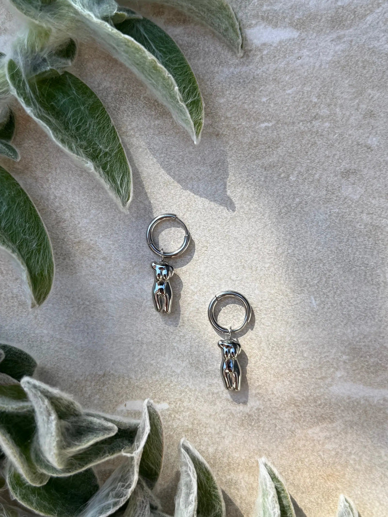 Tahana Jewellery Earrings Wāhine Tinana Silver Huggies Wāhine Tinana Silver Huggies