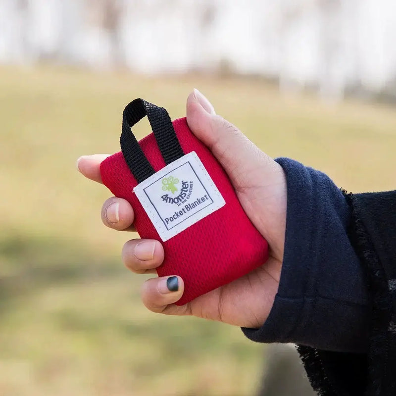 ECOTREK Mat Mini Pocket Picnic Blanket – Lightweight & Waterproof SFJJ4011 Mini Pocket Picnic Blanket – Lightweight & Waterproof SFJJ4011