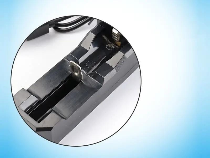 dealonline.co.nz dealonlinenz USB Charger for 18650 Rechargeable Battery USB Charger for 18650 Rechargeable Battery