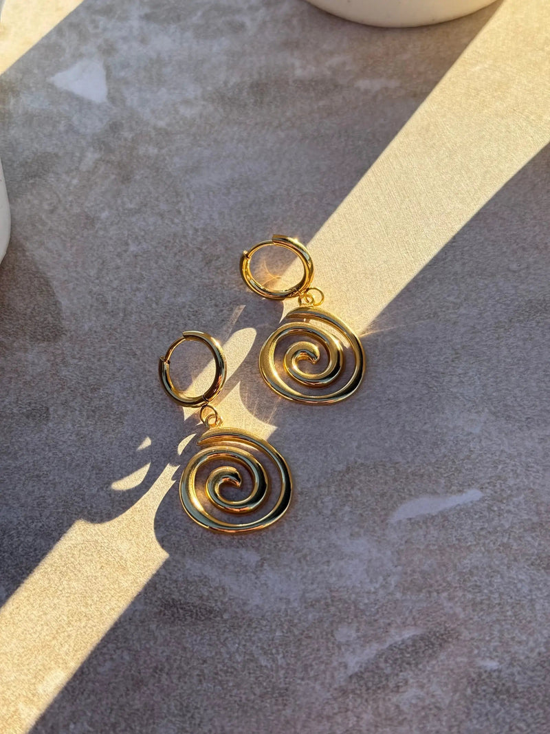 Tahana Jewellery Earrings Āwhiorangi Gold Earrings Āwhiorangi Gold Earrings