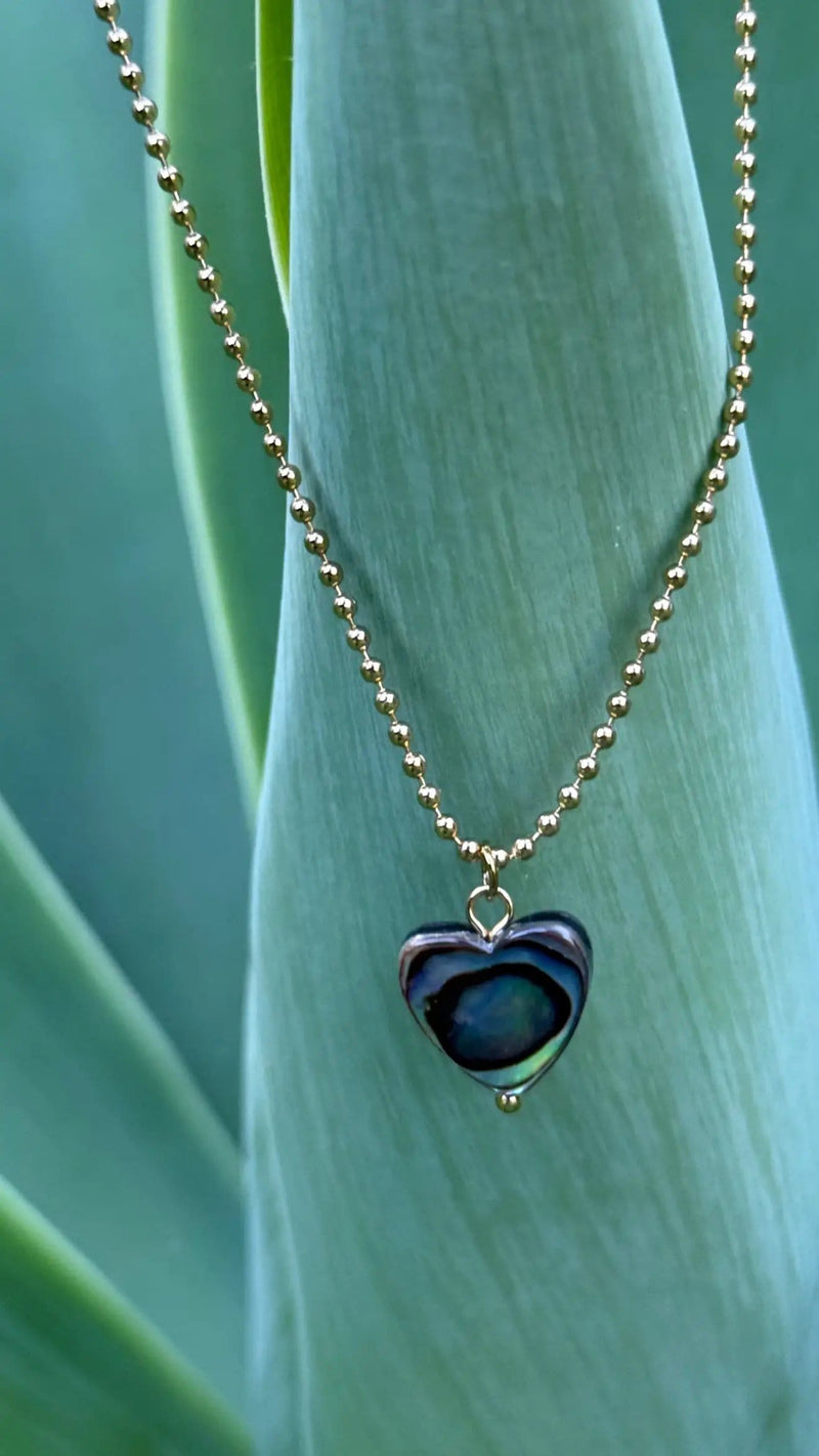 Tahana Jewellery Pāua Gold Heart Necklace Pāua Gold Heart Necklace