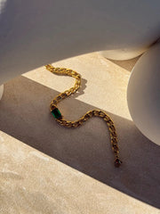Tahana Jewellery Bracelet Tāhū Kākāriki Gold Bracelet Tāhū Kākāriki Gold Bracelet