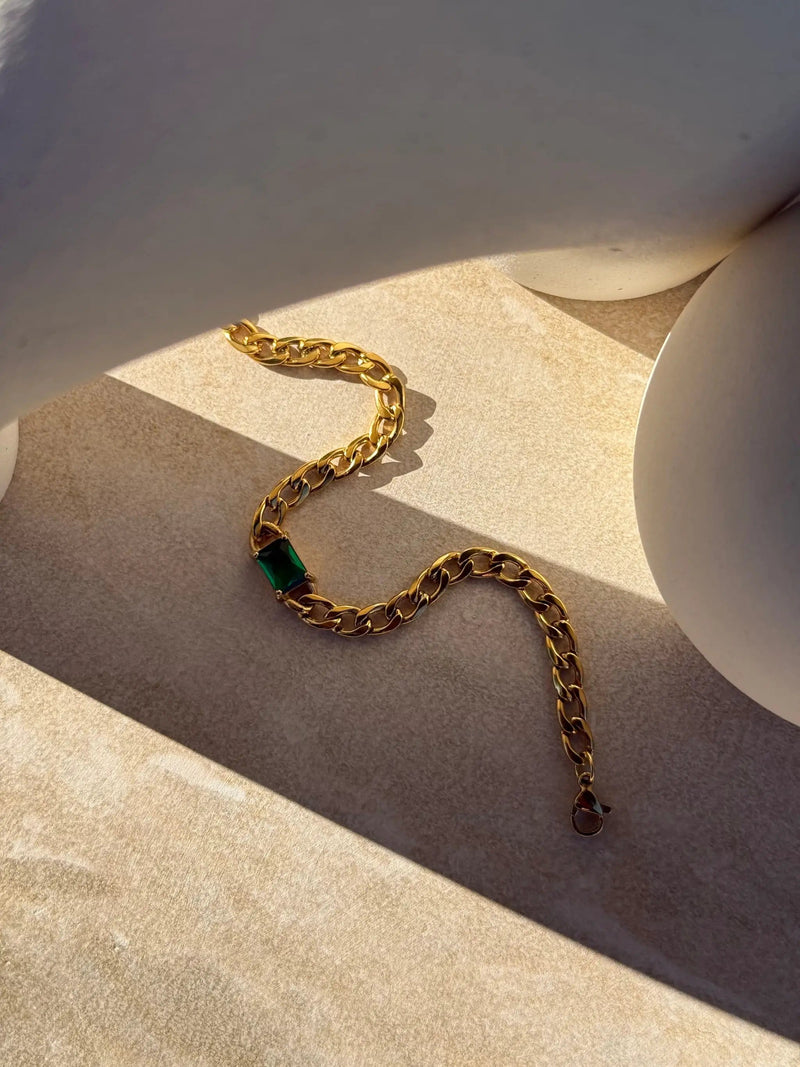 Tahana Jewellery Bracelet Tāhū Kākāriki Gold Bracelet Tāhū Kākāriki Gold Bracelet