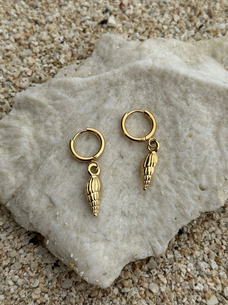 Tahana Jewellery Huggies Ngā Kōhatu o te Moana Gold Huggies Ngā Kōhatu o te Moana Gold Huggies