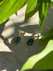 Tahana Jewellery Huggies Taimana Kākāriki Gold Huggies Taimana Kākāriki Gold Huggies