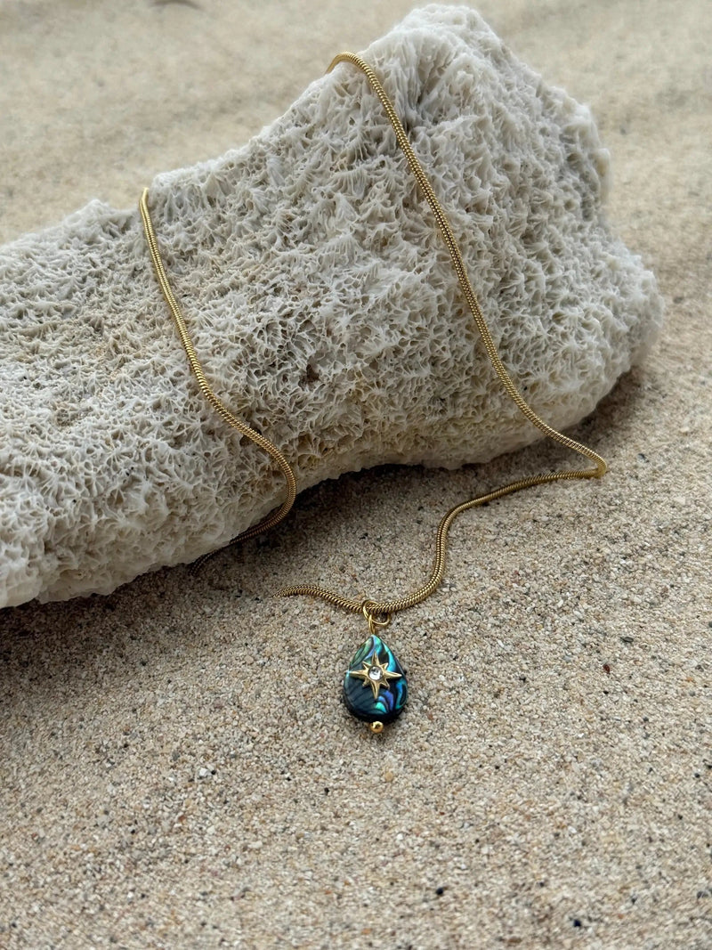 Tahana Jewellery Necklace Whetū Ata Gold Necklace Whetū Ata Gold Necklace