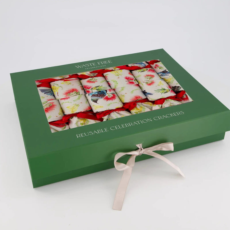 Flora and Fauna (6 Reusable Christmas Crackers) – view 5