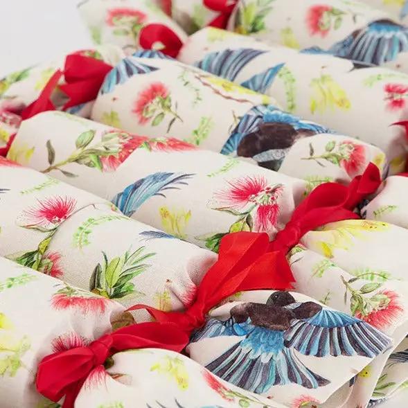 Flora and Fauna (6 Reusable Christmas Crackers) – view 1