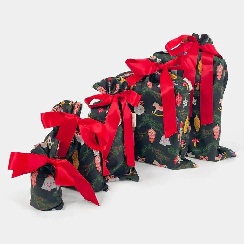 Waste Free Celebrations Fabric Gift Bags Folk Julepynt (Reusable Gift Bag Set) Folk Julepynt (Reusable Gift Bag Set)