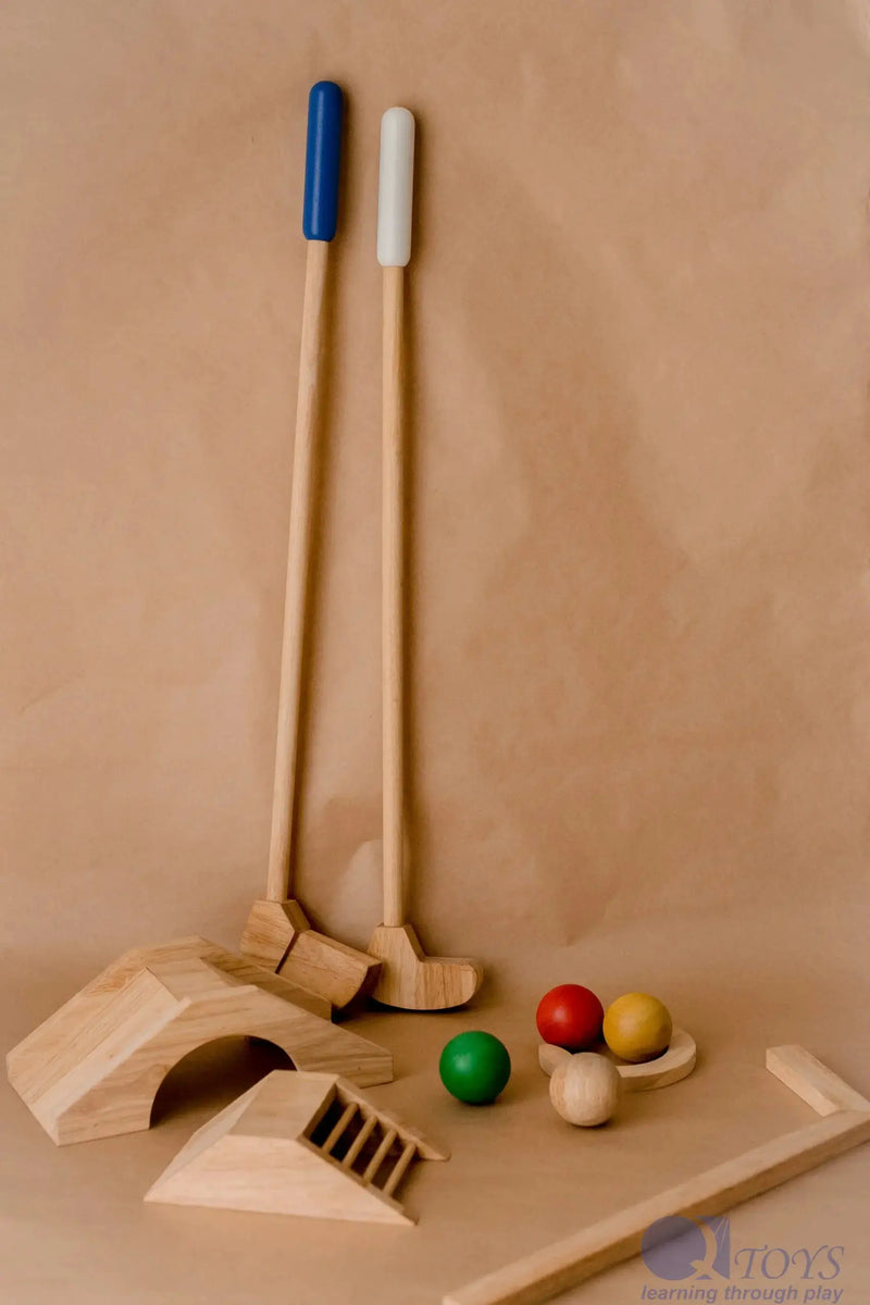 Curious Moonbeam Montessori Toy Mini Golf Set - QToys | Wooden Toy NZ Mini Golf Set - QToys | Wooden Toy NZ