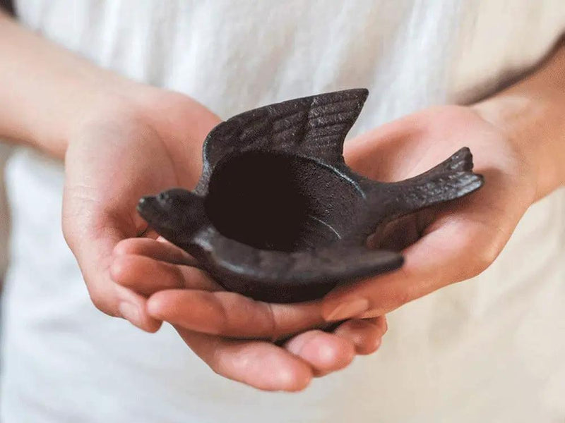 Loveliving Furniture Cast Iron Retro Birds Candle Holder (Set of 2) Cast Iron Retro Birds Candle Holder (Set of 2)