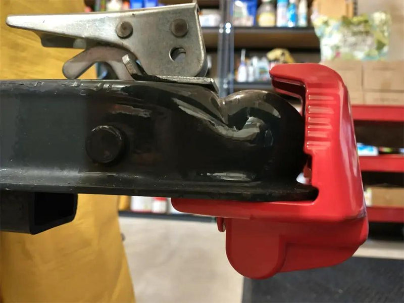 Loveliving Sports & Outdoor Universal Trailer Hitch Coupler Lock - Red Universal Red Trailer Hitch Lock With Keyed Lock