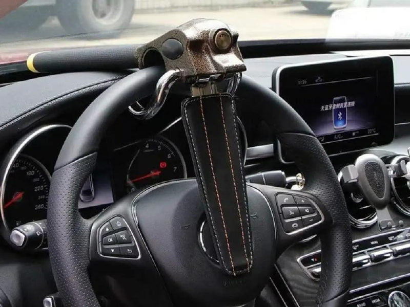 Loveliving Steering wheel lock- Black & Gold Loveliving Black Gold Steering Wheel Lock PU Leather