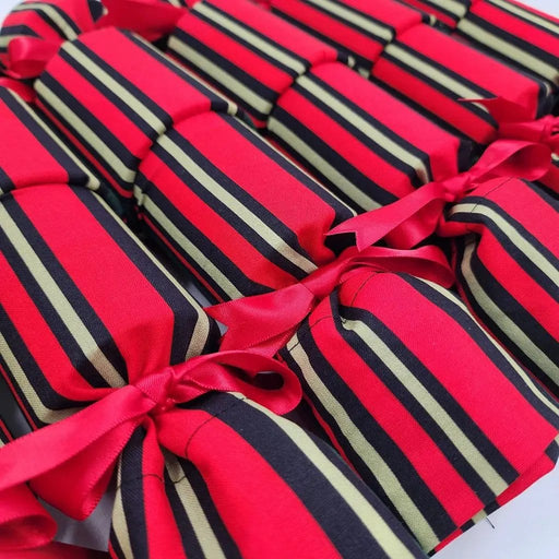 Meri Kirihemete (6 Reusable Christmas Crackers) – view 1