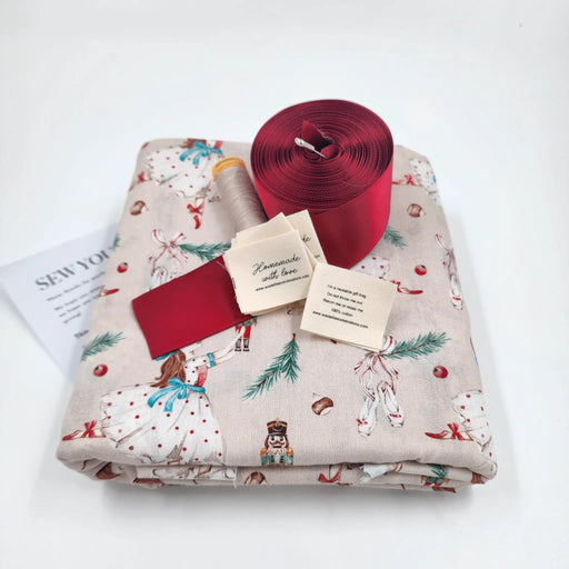 Waste Free Celebrations Nutcracker Clara Tanzt (SYO Reusable Gift Bag Set) Nutcracker Clara Tanzt (SYO Reusable Gift Bag Set)