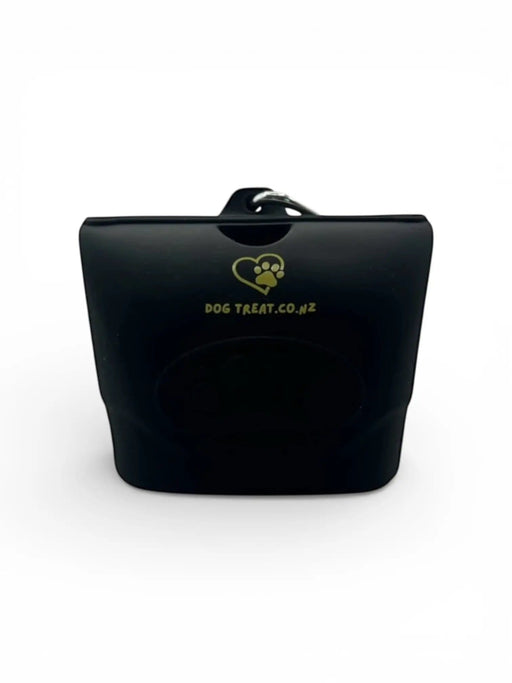 DogTreatNZ Silicone Dog Treat Pouch On The Go Training Accessory Silicone Dog Treat Pouch On The Go Training