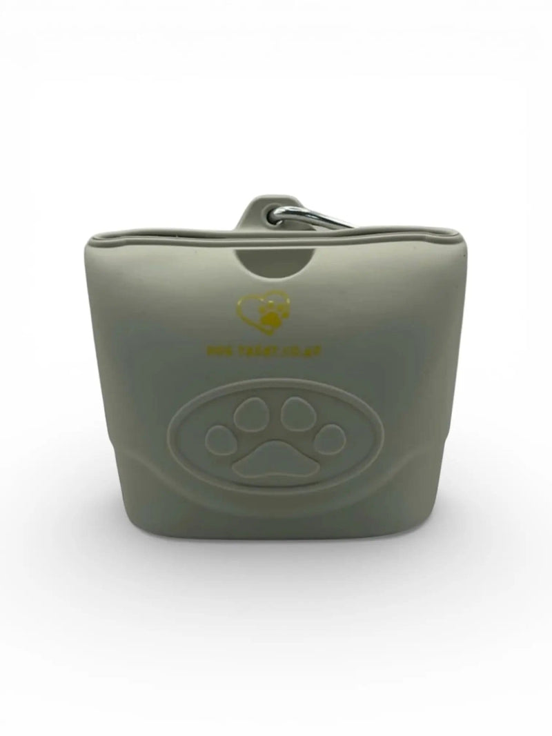 DogTreatNZ Silicone Dog Treat Pouch On The Go Training Accessory Silicone Dog Treat Pouch On The Go Training