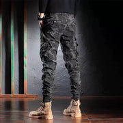 Men's Oversized Camouflage Cargo Pants - Multi-Pocket Outdoor Trousers – view 4