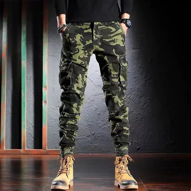 Men's Oversized Camouflage Cargo Pants - Multi-Pocket Outdoor Trousers – view 12