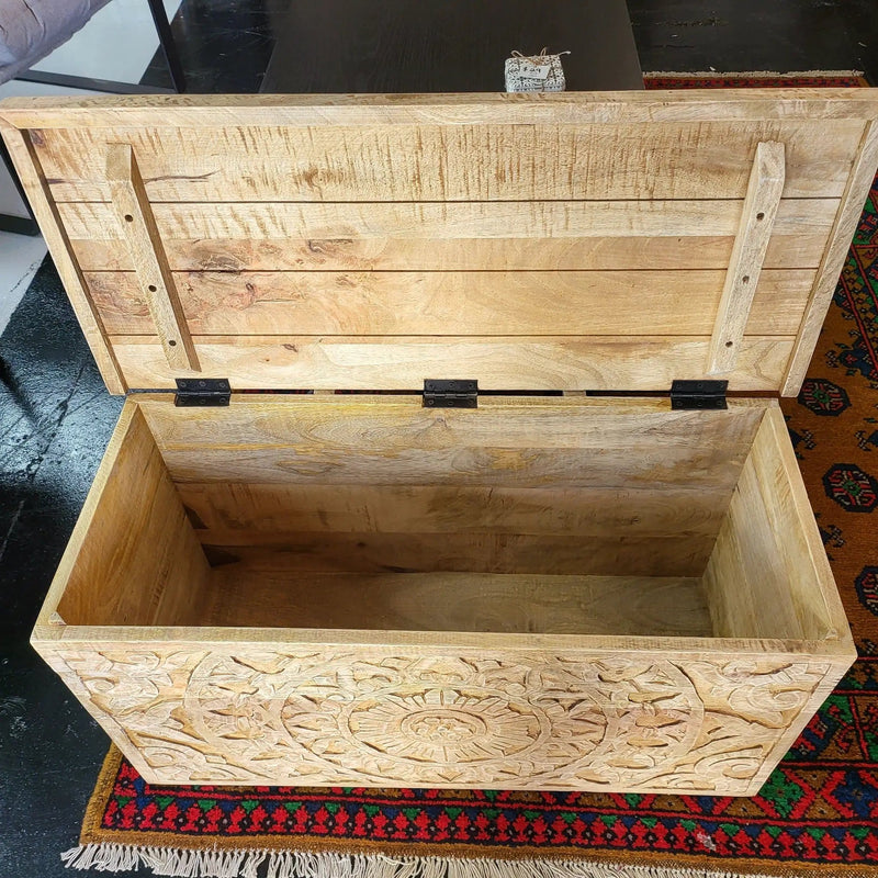 BroDeals Blanket Chest Hand Carved Wooden Trunk | Coffee Table Hand Carved Wooden Trunk | Coffee Table