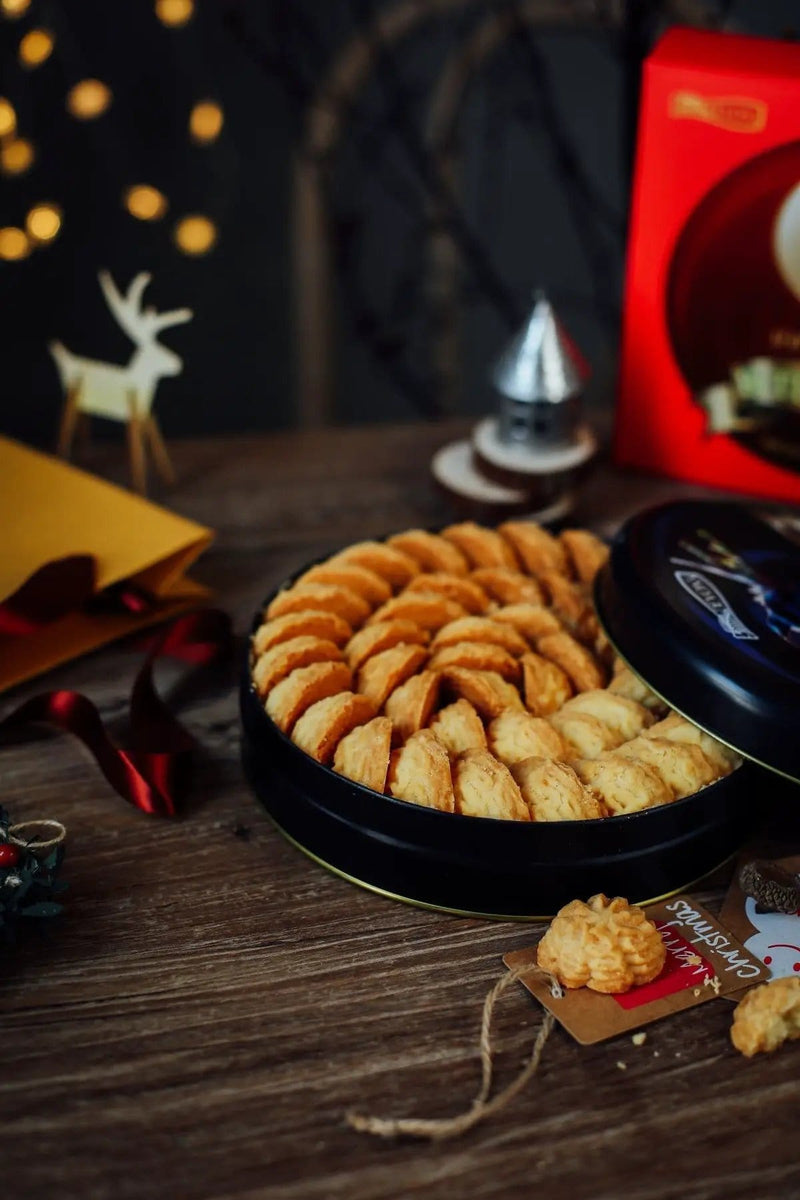 Lowrey Foods Butter Cookies Lowrey Original Butter Cookies 8 Tin Pack | Same Flavour Lowrey Original Butter Cookies 8 Tin Pack | Same Flavour