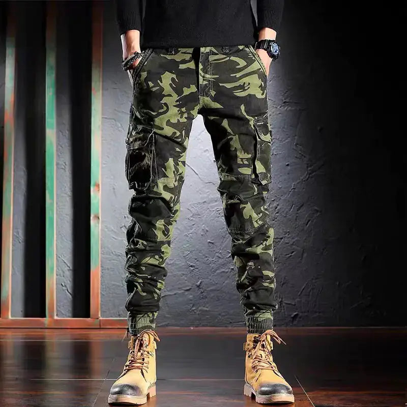Men's Oversized Camouflage Cargo Pants - Multi-Pocket Outdoor Trousers – view 17