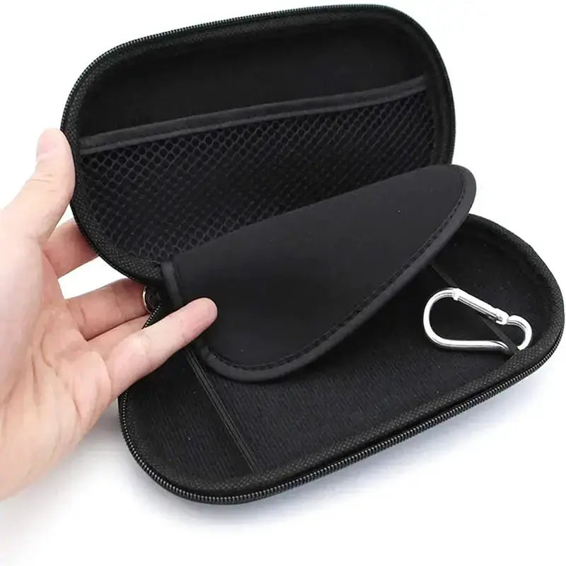 Hard Carrying Case for PS Vita 1000/2000 & SF2000 (3 colours available) – view 3