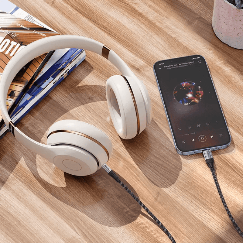techplus Hoco Lightning to 3.5mm Aux Cable UPA26 TechPlus Hoco Lightning to 3.5mm Aux Cable UPA26 1m
