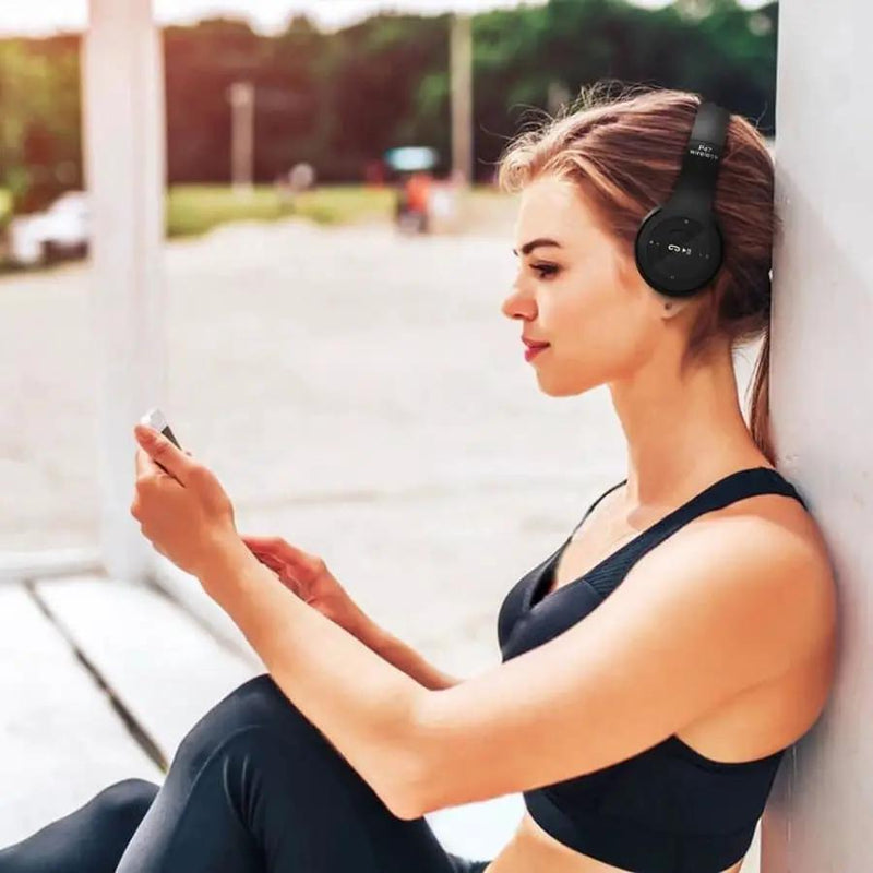9eight5 Phone/Tablet Accessories P47 Wireless Headphones with Mic P47 Wireless Headphones with Mic