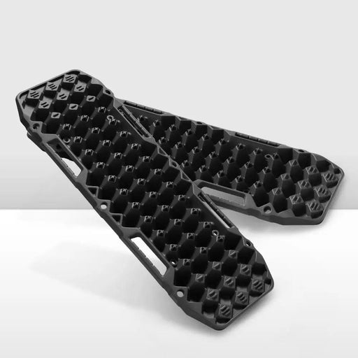 Bunker Indust Pair 10T Recovery Tracks Offroad Black For 4x4 – view 1