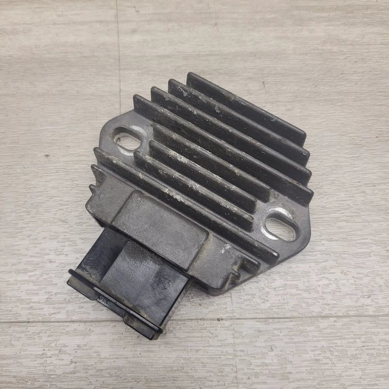 VT750C Shadow (RC44) Regulator Rectifier