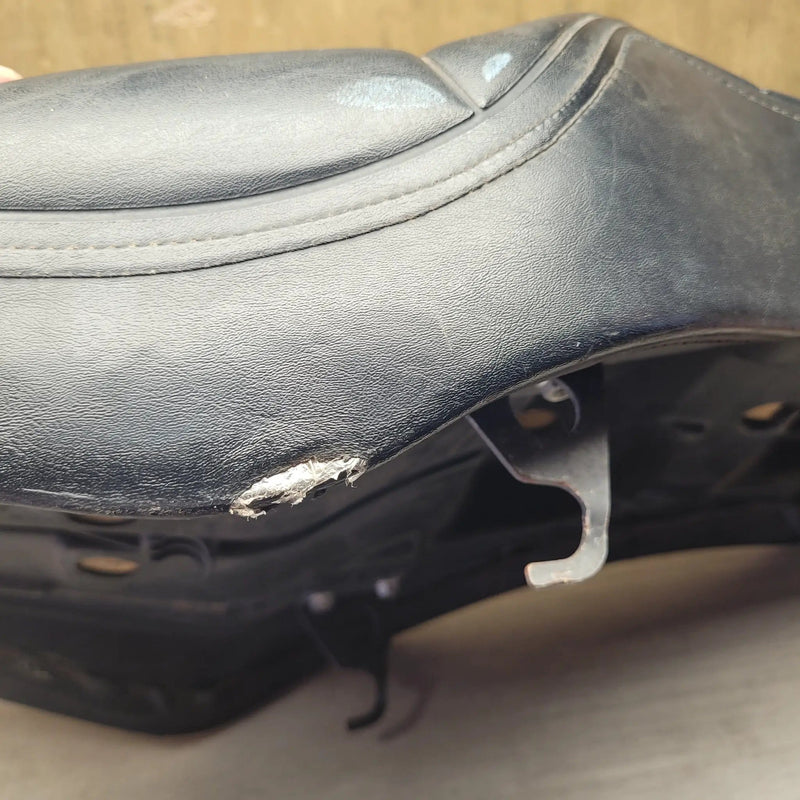 Motor Morgue Interior Parts VF500C Magna Seat VF500C Magna Seat | Action Outdoors NZ