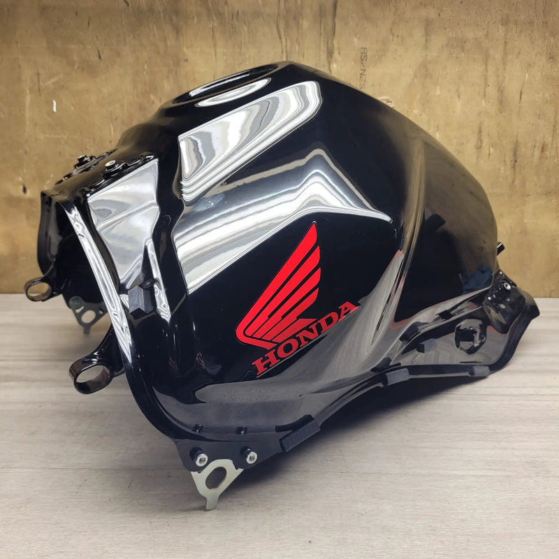 Motor Morgue Vehicle Parts CB750 Hornet (2024) Petrol Tank CB750 Hornet (2024) Petrol Tank | NZ