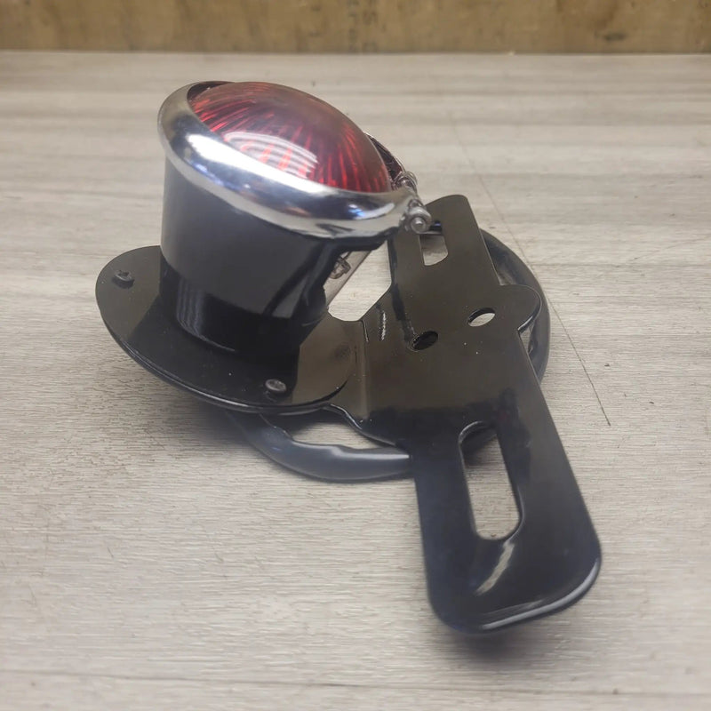 Aftermarket rear brake light/number plate bracket – view 3