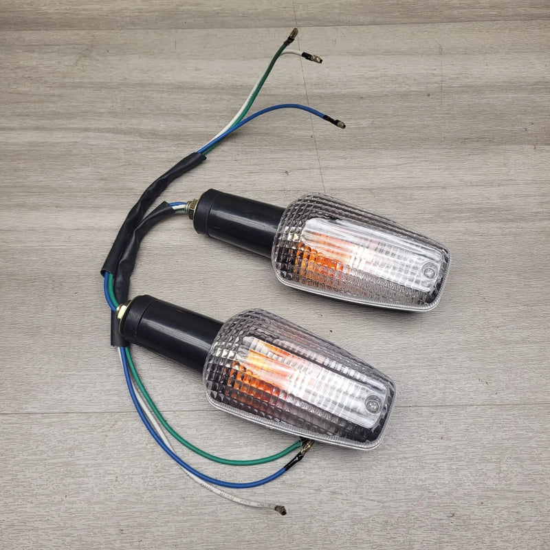 Misc Pair of aftermarket new indicators – view 1