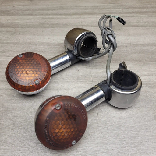 Motor Morgue Vehicle Parts VL250 Intruder Front Indicators VL250 Intruder Front Indicators | Action Outdoors NZ