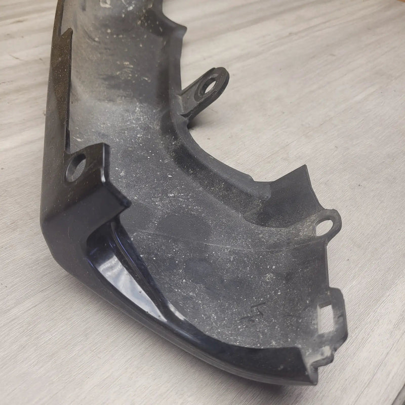 GSF250 Bandit (GJ74A) Right tail fairing – view 3
