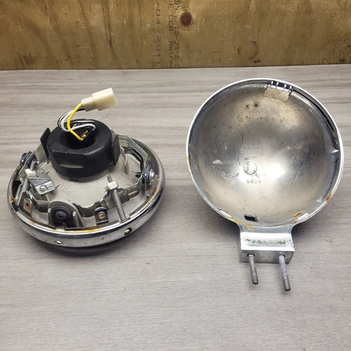 VL250 Intruder Headlight unit and cover – view 2